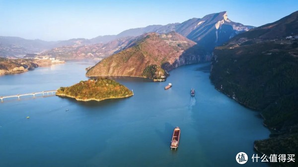 粤友优配 文旅消费月游三峡：山水盛宴里的省钱玩法